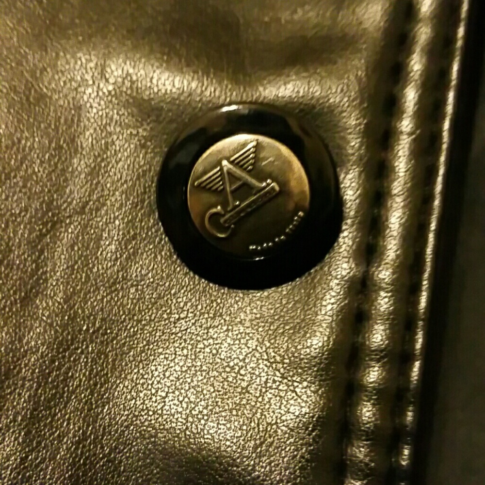 Jacket - Picture 5 of 5
